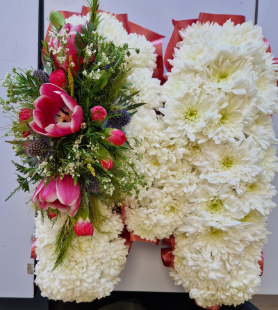 Single Letters - A beautiful letter tribute finished in white with delicate pink detailing for a personal farewell.